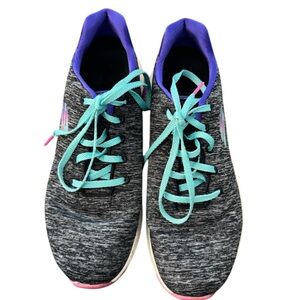 Skechers Arch Fit Pillow Walker - Size 8.5